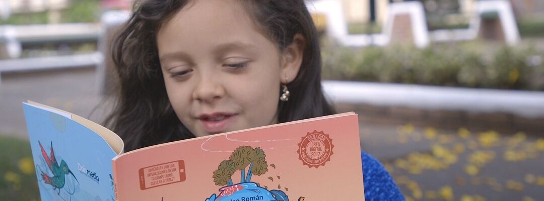 Niña leyendo Choromandó